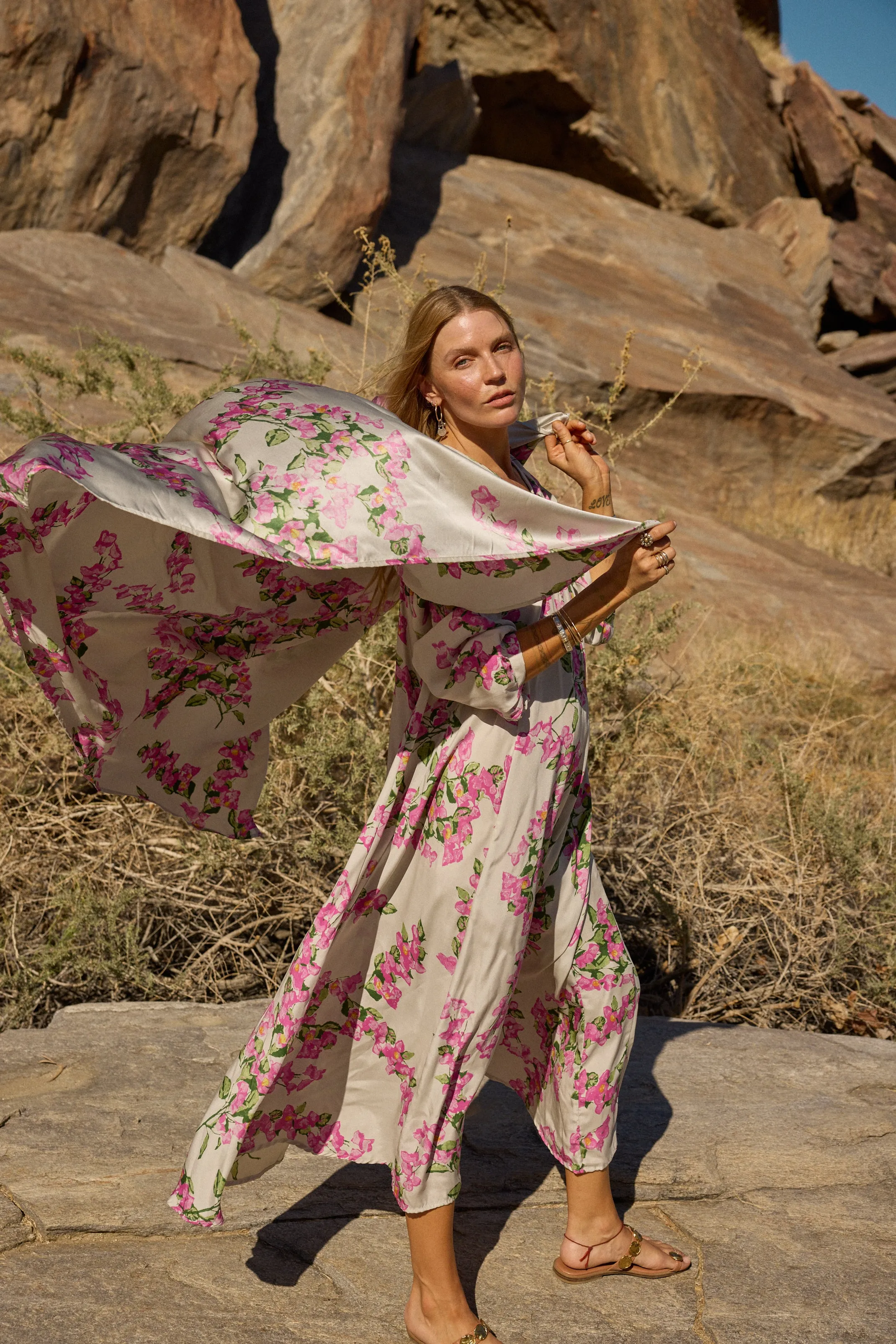 Odor Resistant Material Activewear Top PAREO