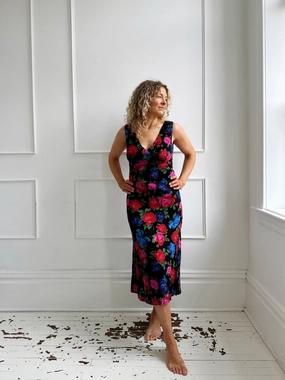 Perfect Fit Look Dainty Finish V-Neck Bias Cut Midi Dress - FINAL SALE