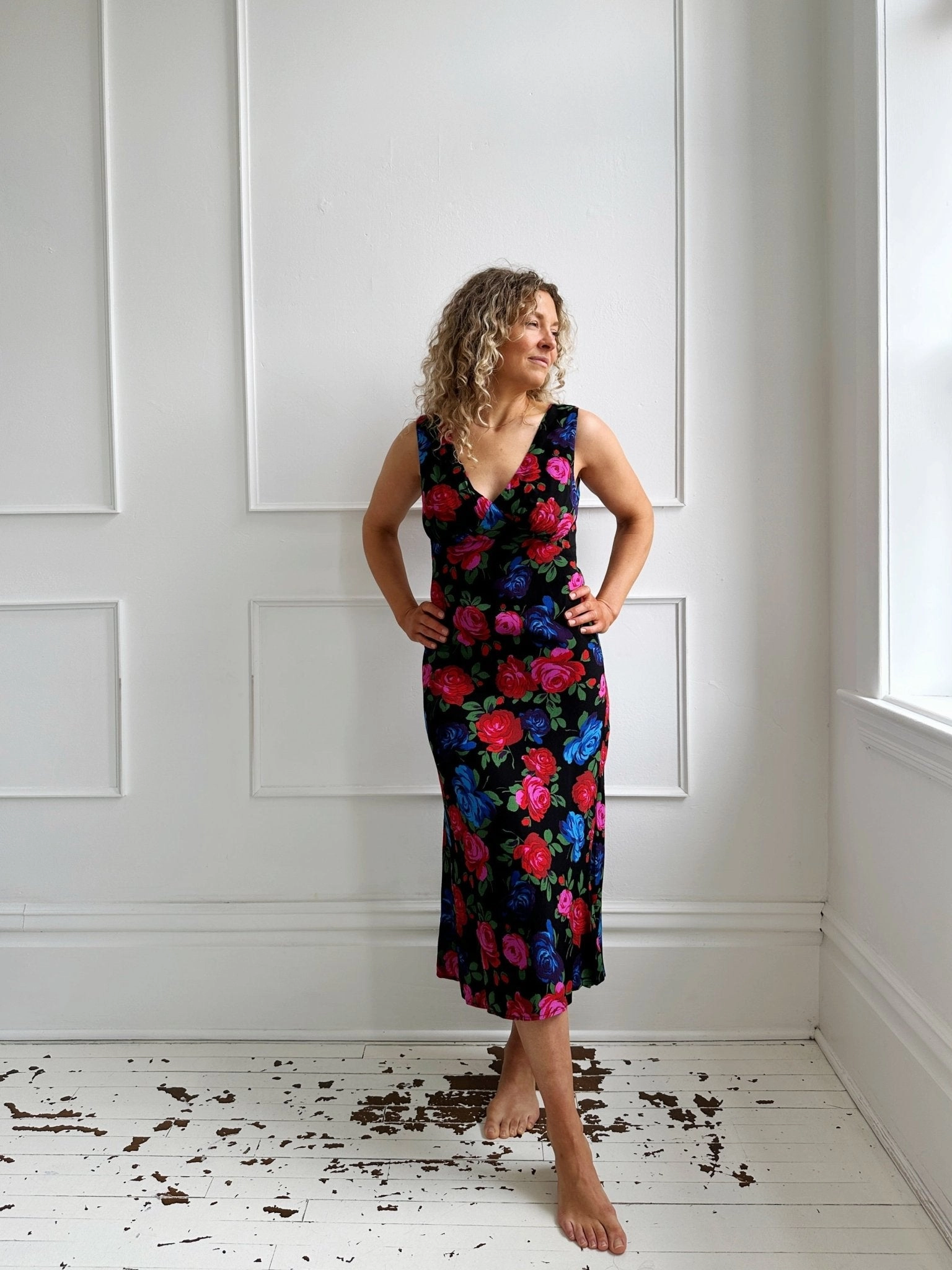 Perfect Fit Look Dainty Finish V-Neck Bias Cut Midi Dress - FINAL SALE