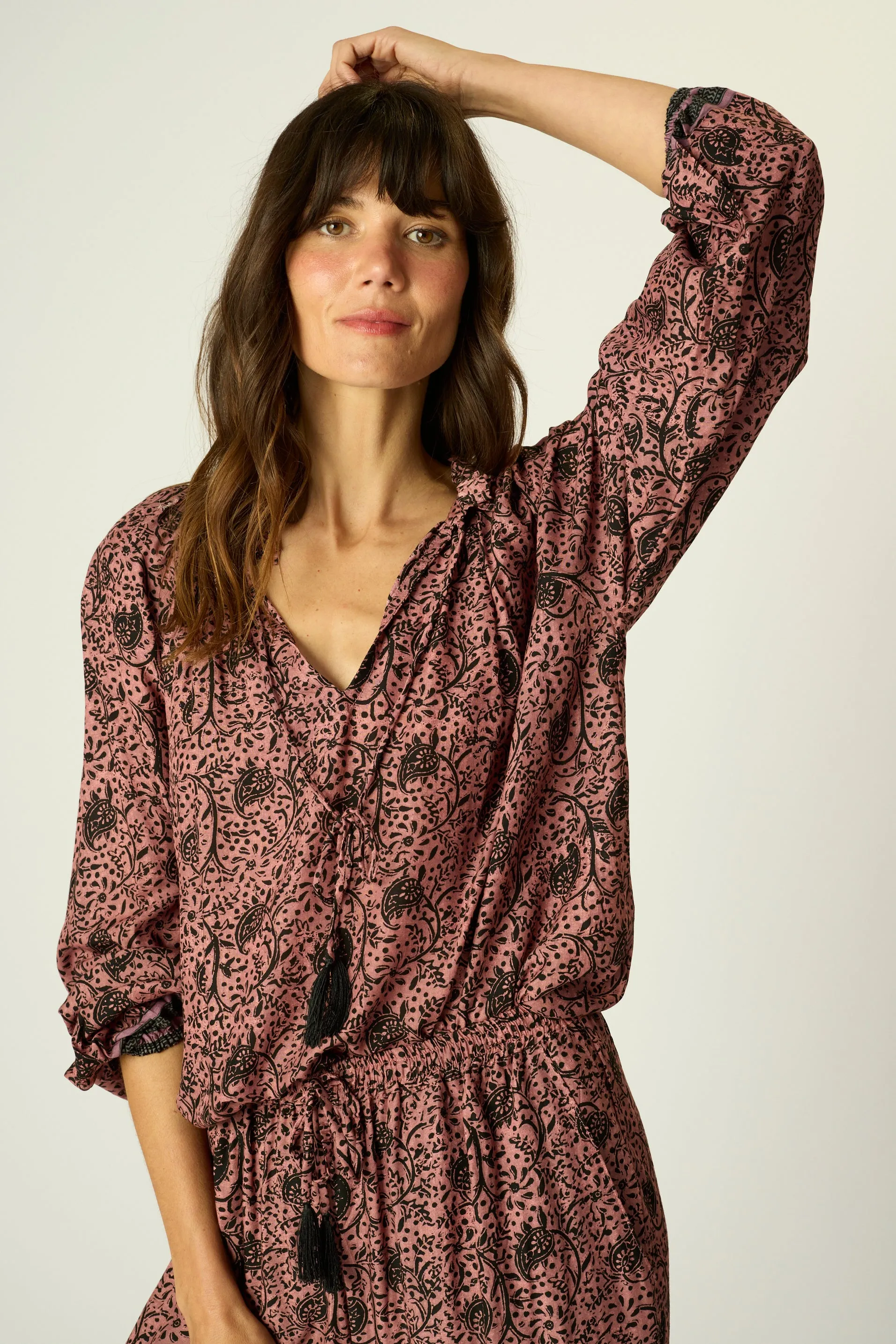 PENNY BLOUSE Non Irritating Seam Finish