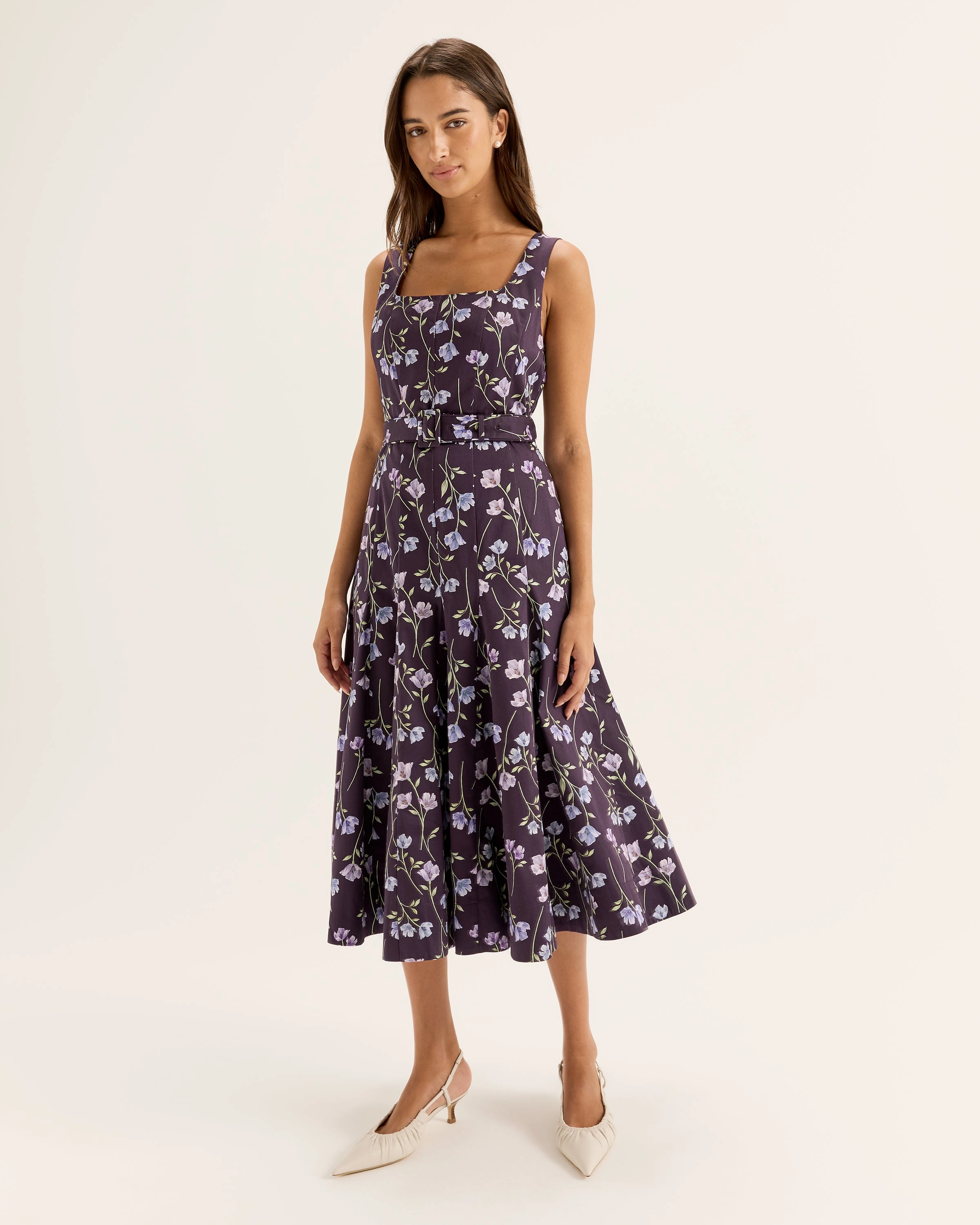 Le Marais Godet Dress Classic Cut Lace Fine