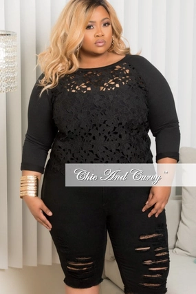 Final Sale Plus Size Embroidered Lace Front Top in Black MultiPocket Athletic Fit