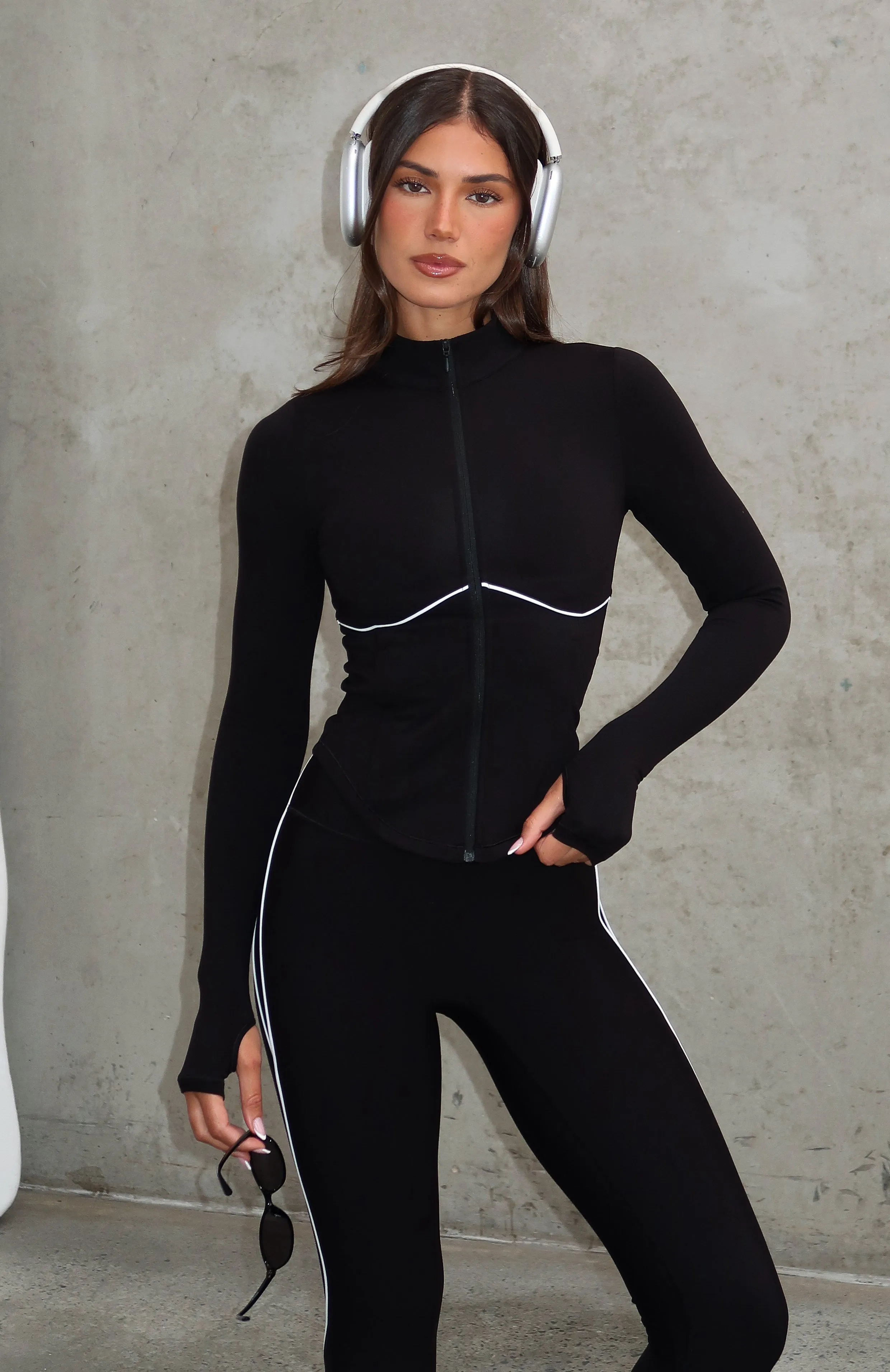 Persistence Jacket Black/White NoSlipSurface Regular Fit