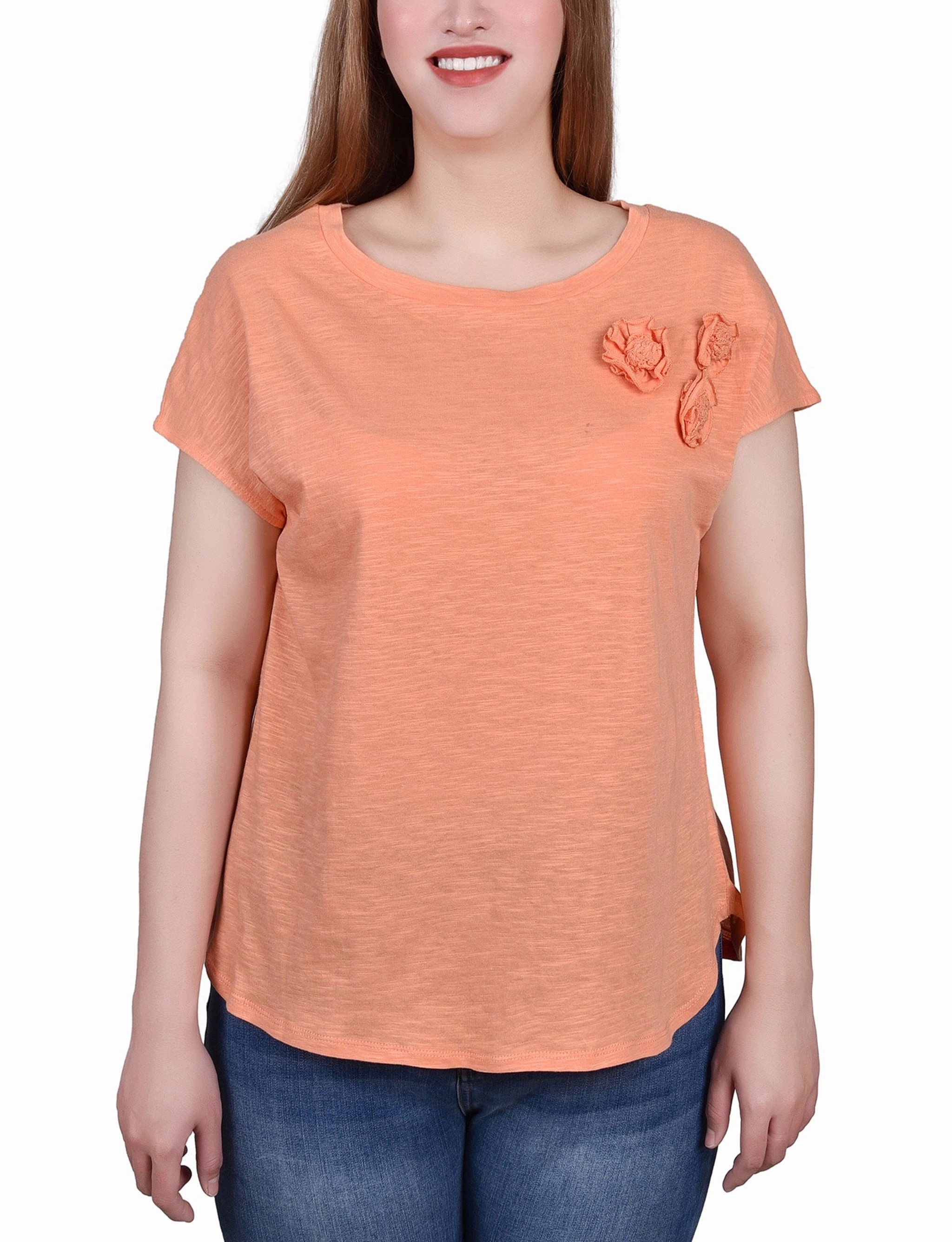 Layered Ventilation Zones Petite Short Sleeve Slub Knit Top