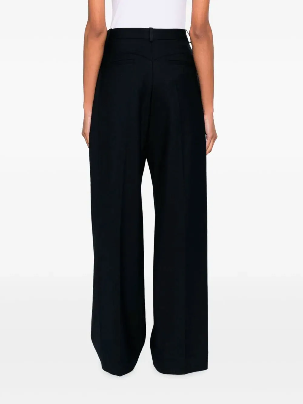 Pleated trousers