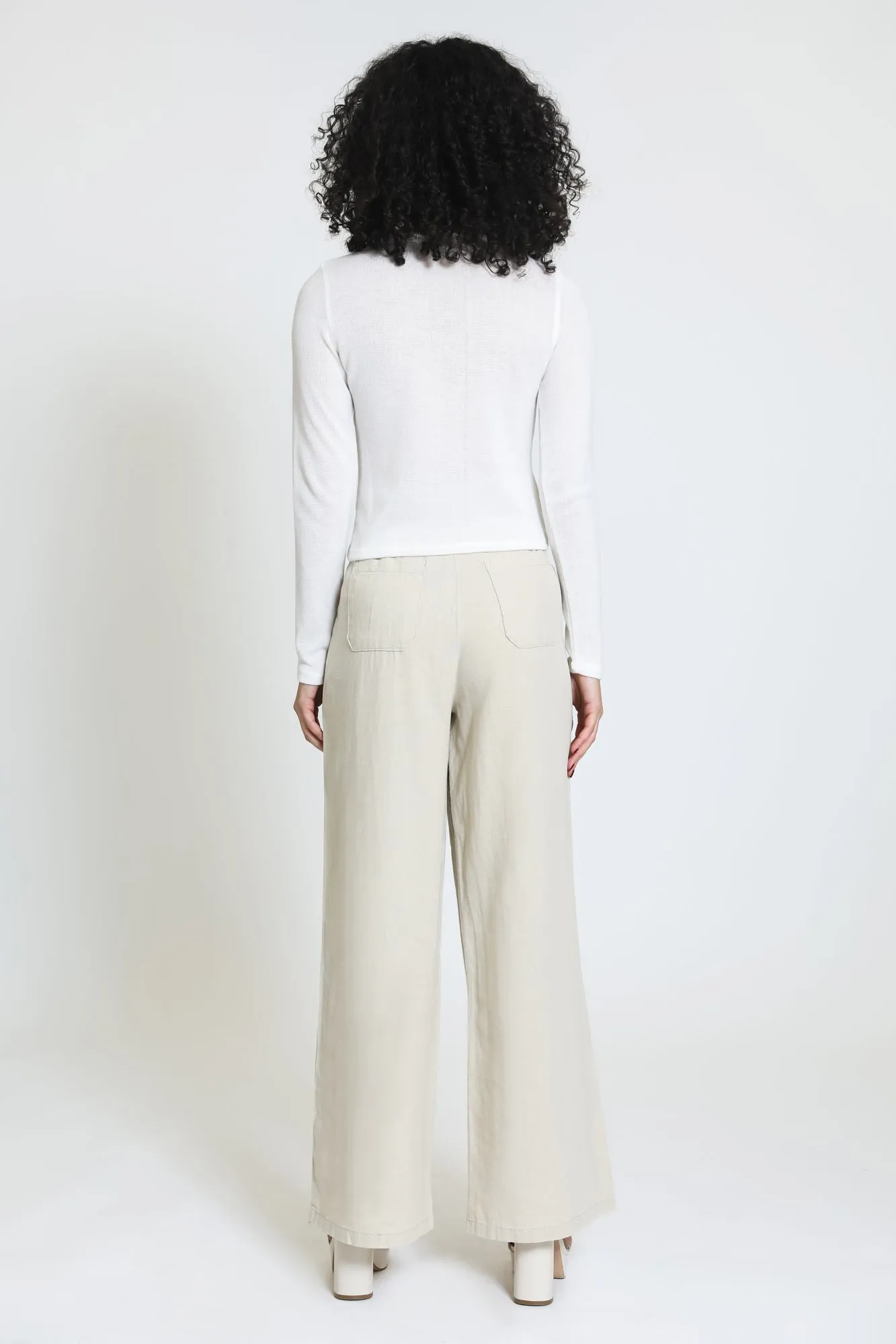 PLEATED WIDE LEG TROUSER - SAND