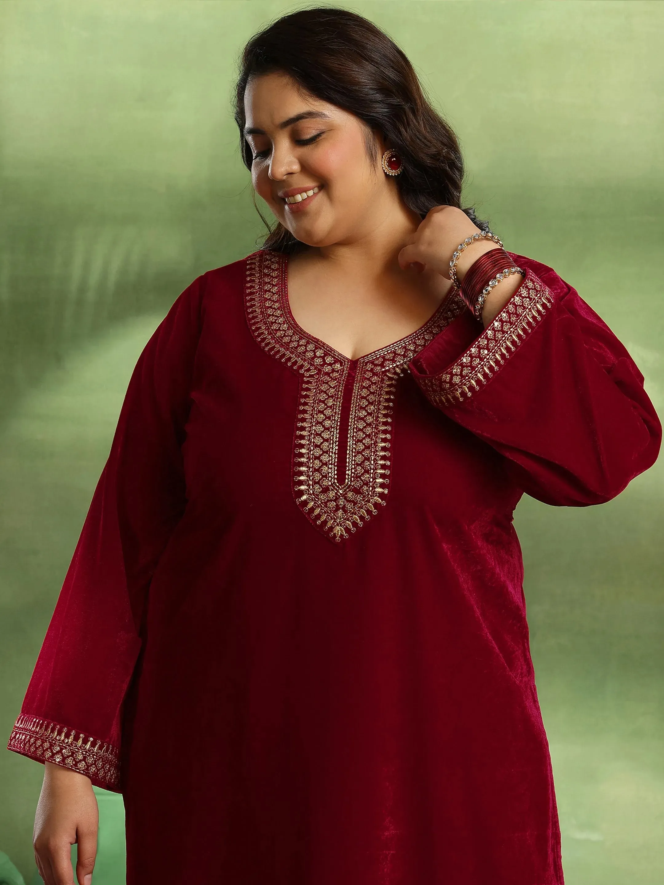 Plus Size Red Yoke Design Velvet Straight Suit With Dupatta