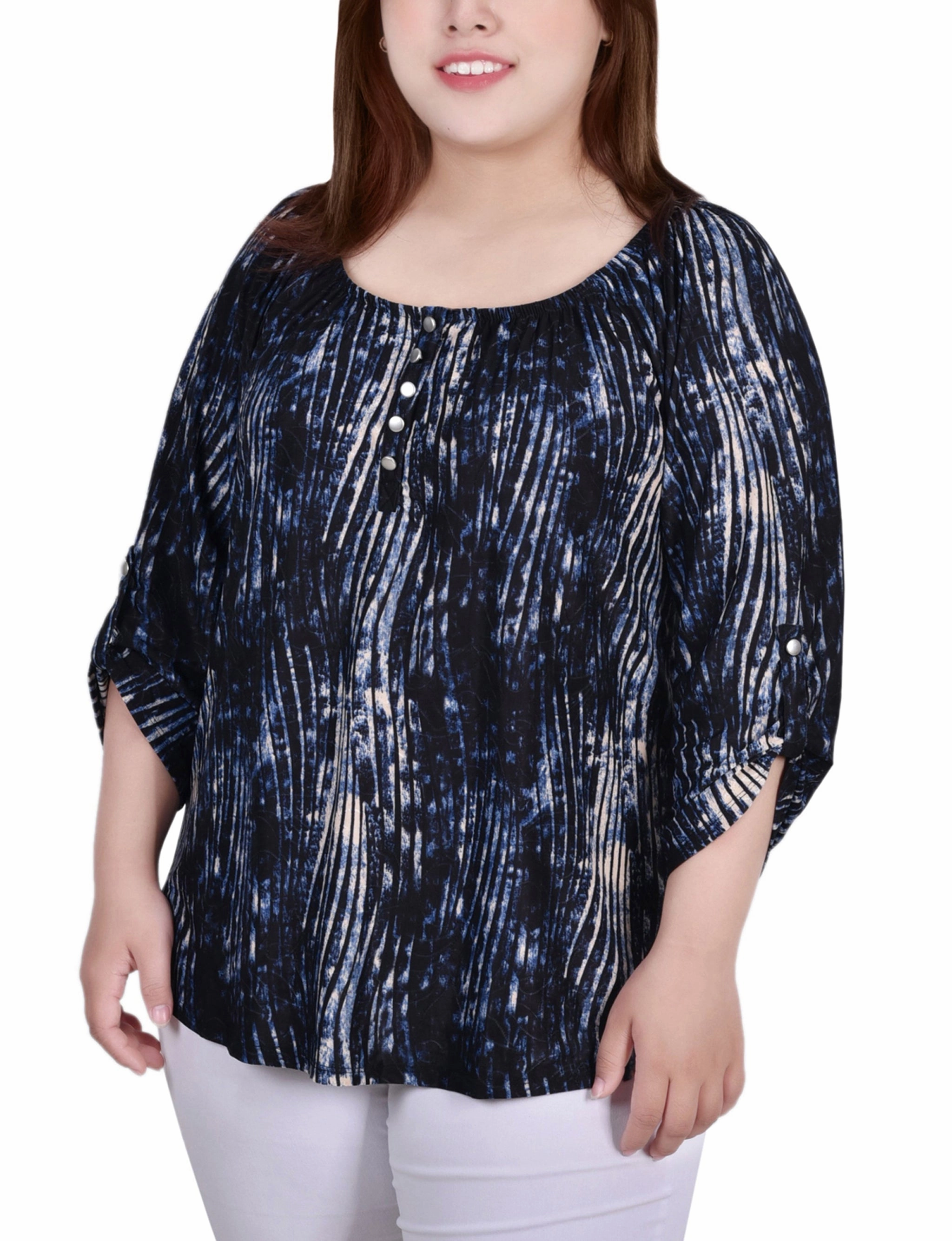Plus Size 3/4 Push Tab Round Neck Top Sporty Design