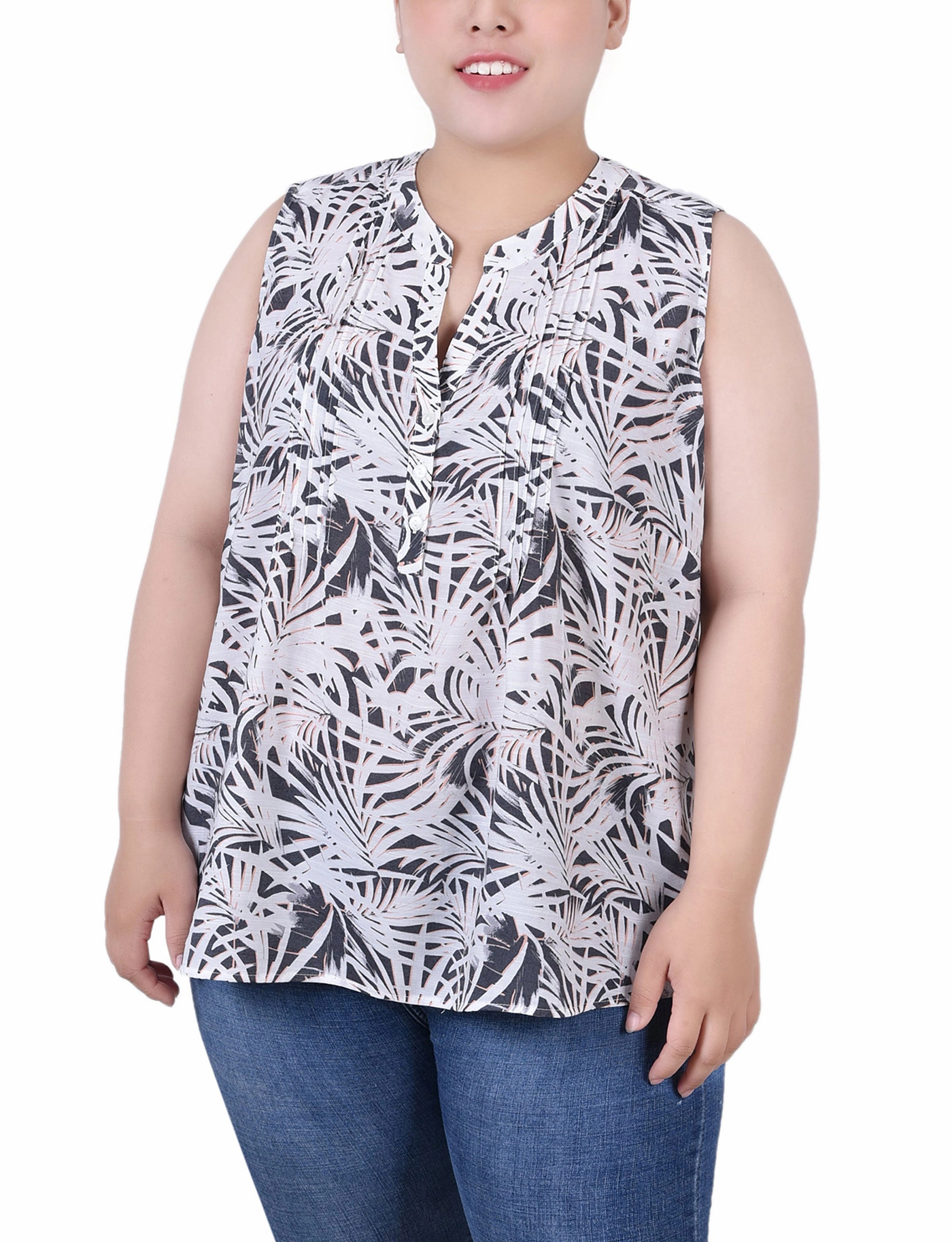 Plus Size Sleeveless Pintucked Blouse Quick Dry Blend
