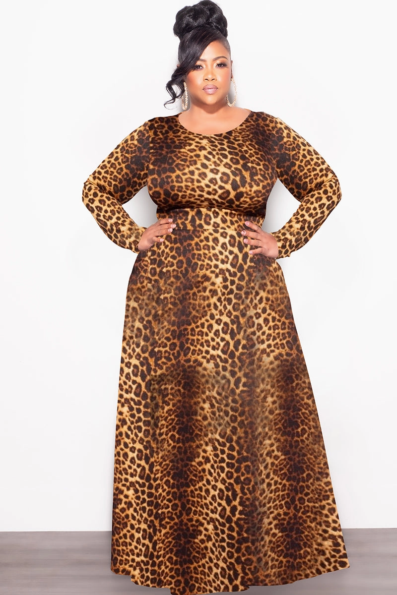 Stay Dry Breathable Layer Fit Final Sale Plus Size 2-Pc Skirt Set in Dark Cheetah Print