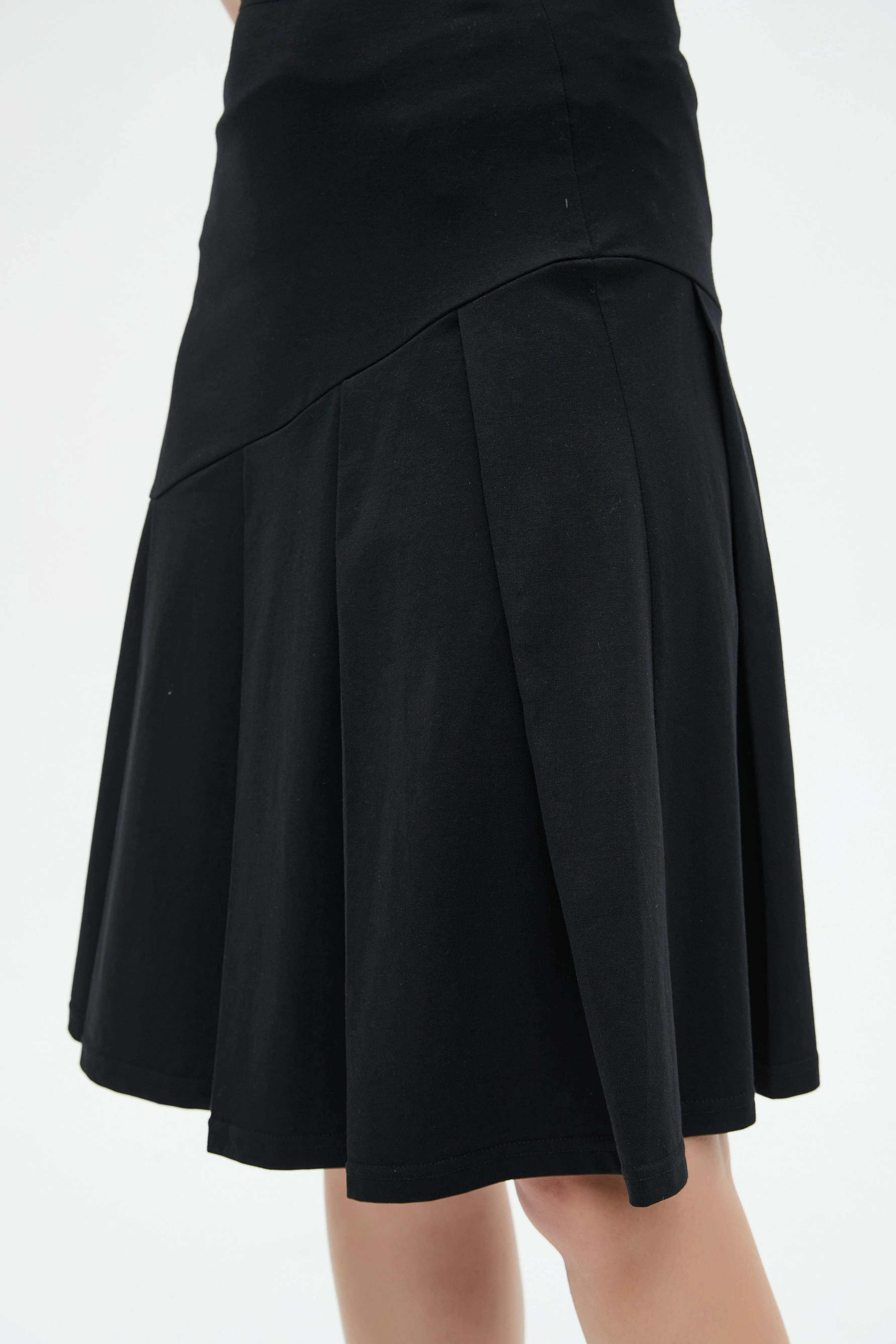 Aesthetic Look MM COTTON HALF PLEAT - BLACK