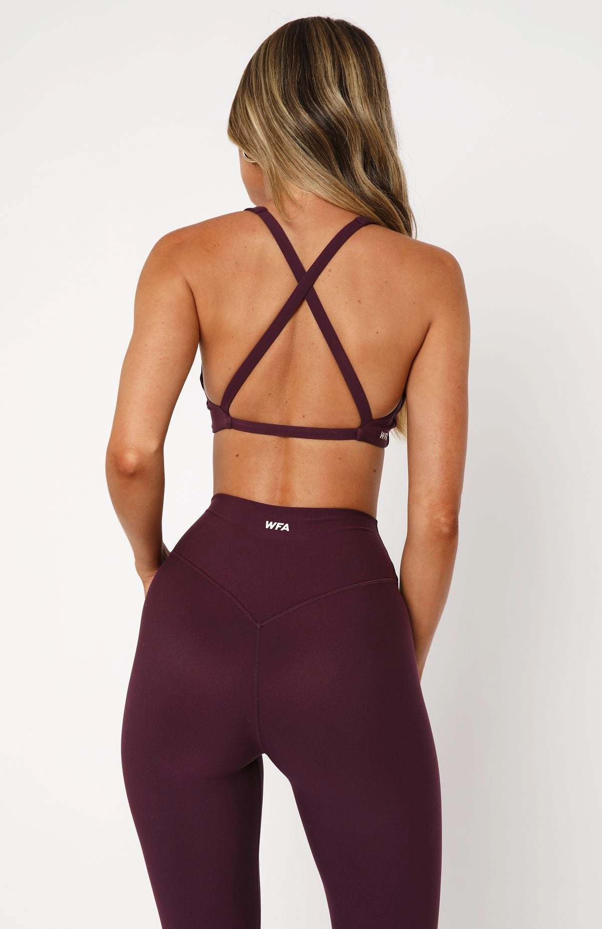 Race Me Sports Bra Plum HygienicCoating