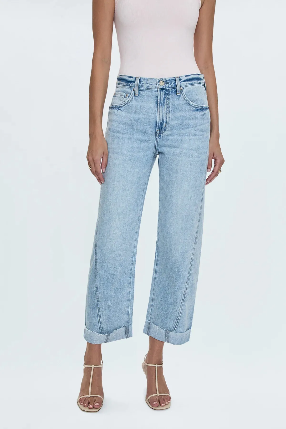 Kacey Mid Rise Cuffed Straight Jean Padded hips