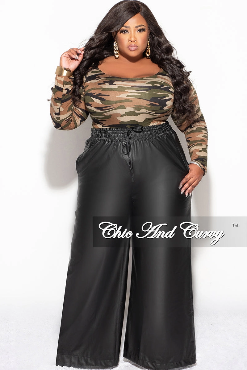 Sport Friendly High Durability Stitching Final Sale Plus Size Long Sleeve Bodysuit in Olive and Sand Camouflage Print (Light)