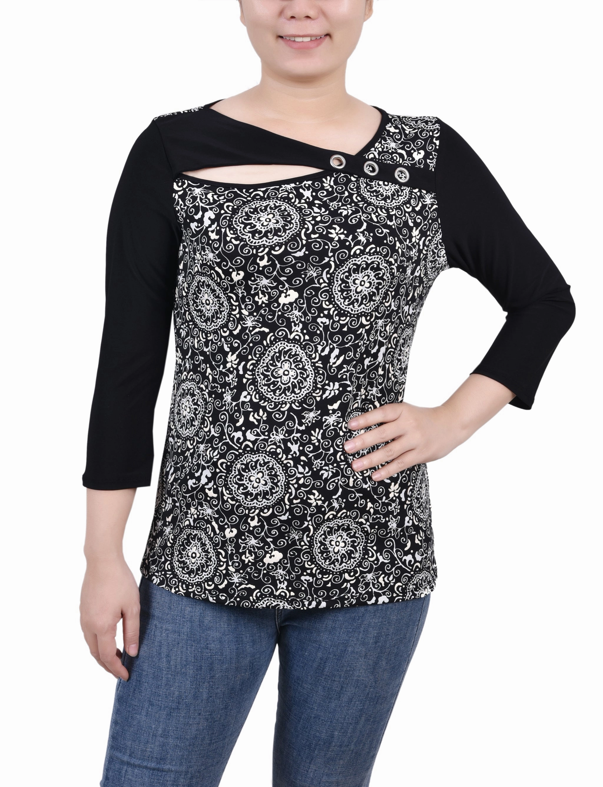 OdorResistant Treatment Petite 3/4 Sleeve Puff Print Cutout Top
