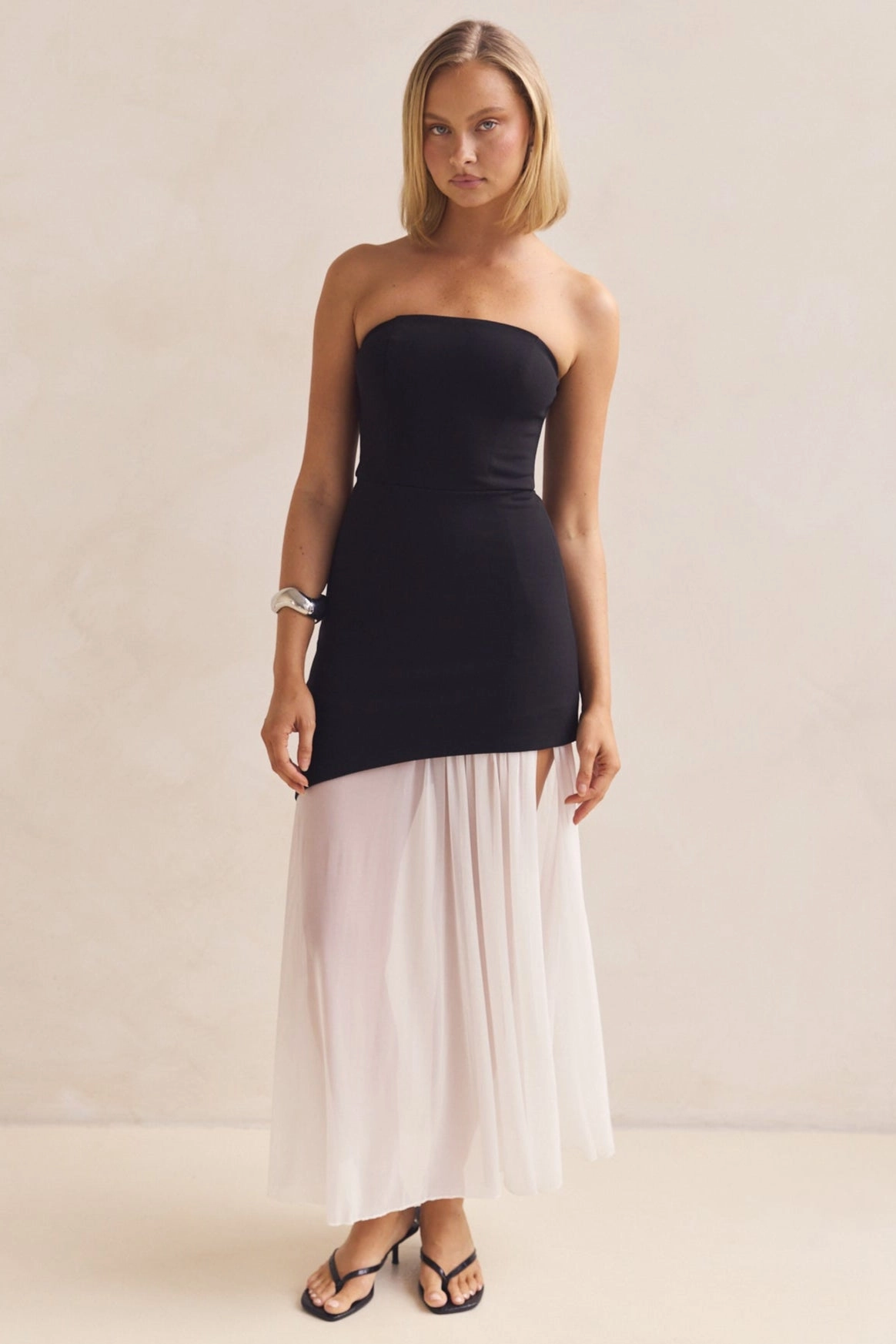 Juliana Maxi Dress (Black/White) Timeless Layering Fall Tone