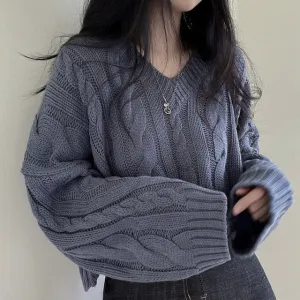 Retro Vintage Knitted Crop Tops for Women – Cute & Sweet V-Neck Sweaters, Casual Loose Fit Winter Pullovers in Blue