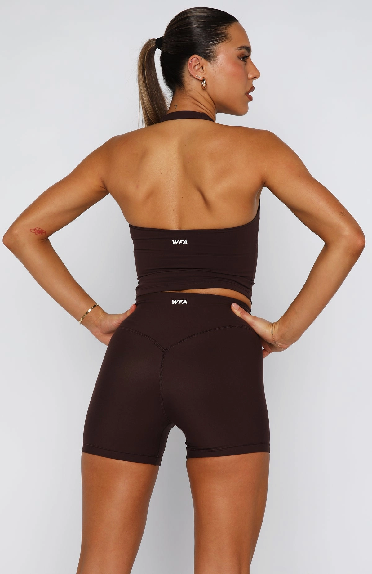 ZonalVentilation Active Tee Body Pump Crop Dark Chocolate