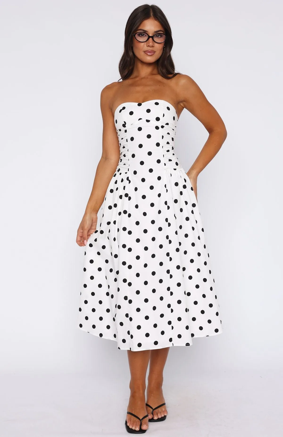 Versatile Design DurableCollarStays Rich In Love Strapless Midi Dress White/Black Polka Dot