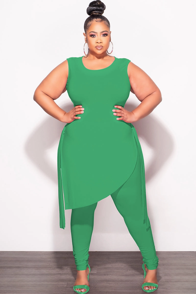 Essential Fit Final Sale Plus Size 2pc Sleeveless Top and Pants Set in Green