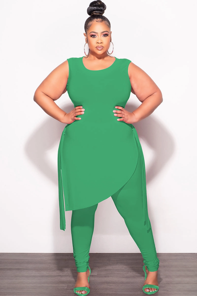 Relax Fit Design Final Sale Plus Size 2pc Sleeveless Top and Pants Set in Green