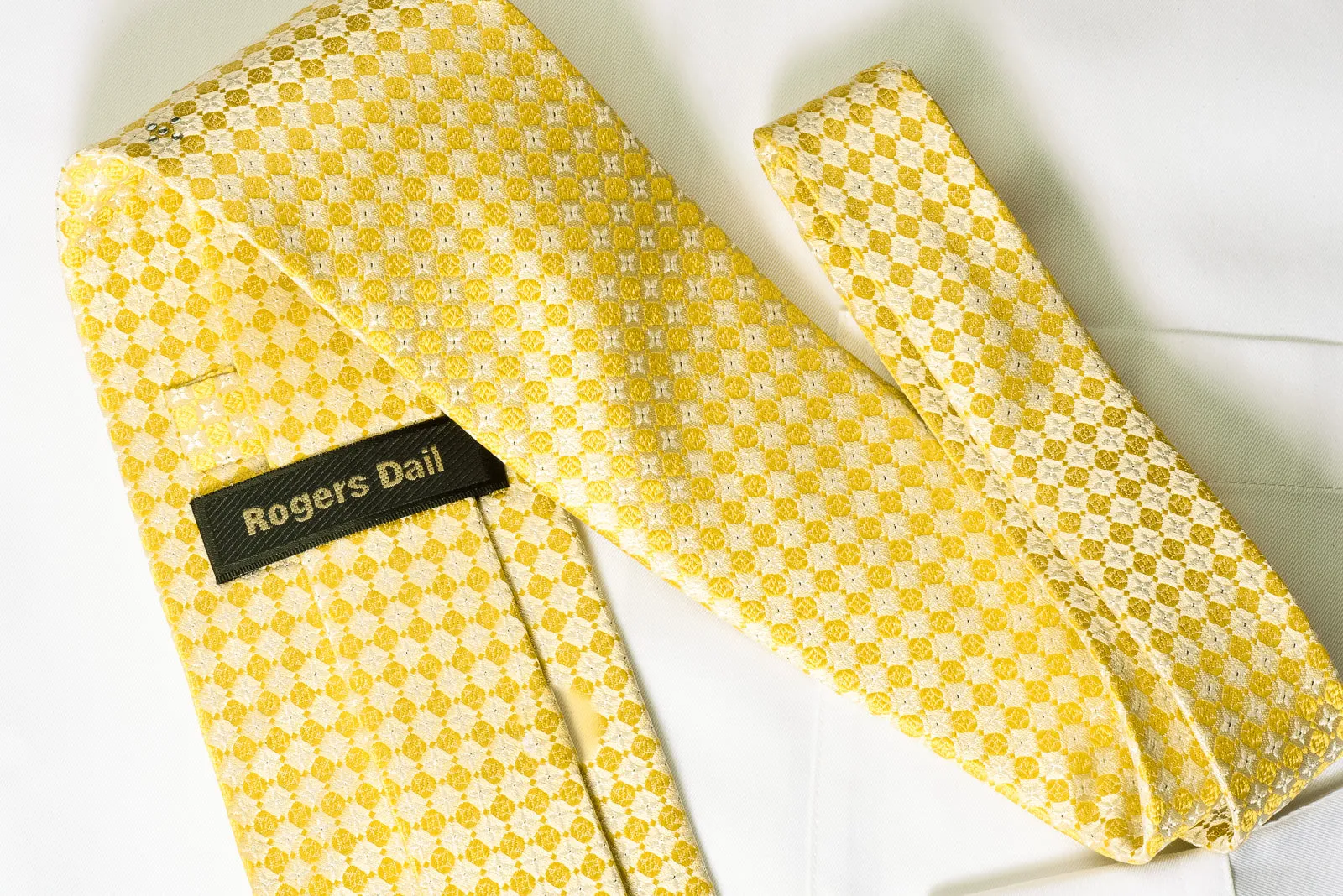 Rogers Dail Silk Rhinestone Necktie Yellow White Foulard With Silver Sparkles
