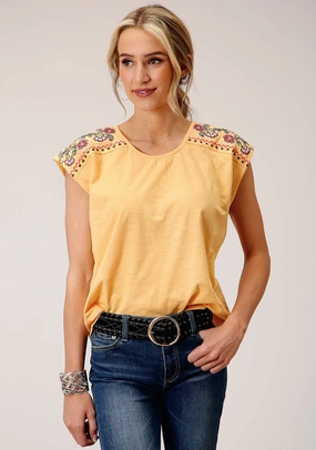 Roper Womens Slub Jersey Yellow 100% Cotton S/L T-Shirt Moisture Wicking Material Embellished Neckline