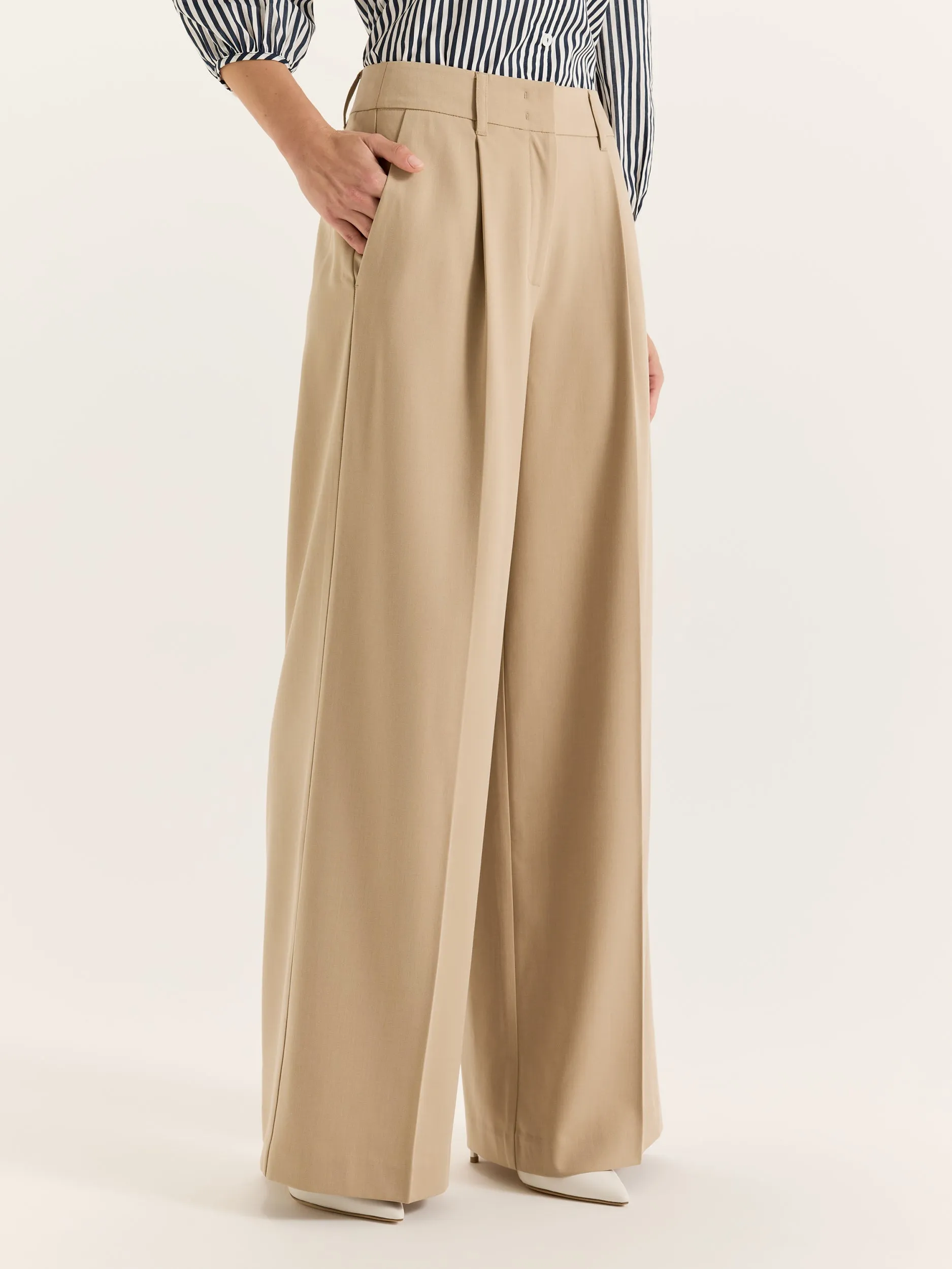 Water resistant coating Scarlett Pant