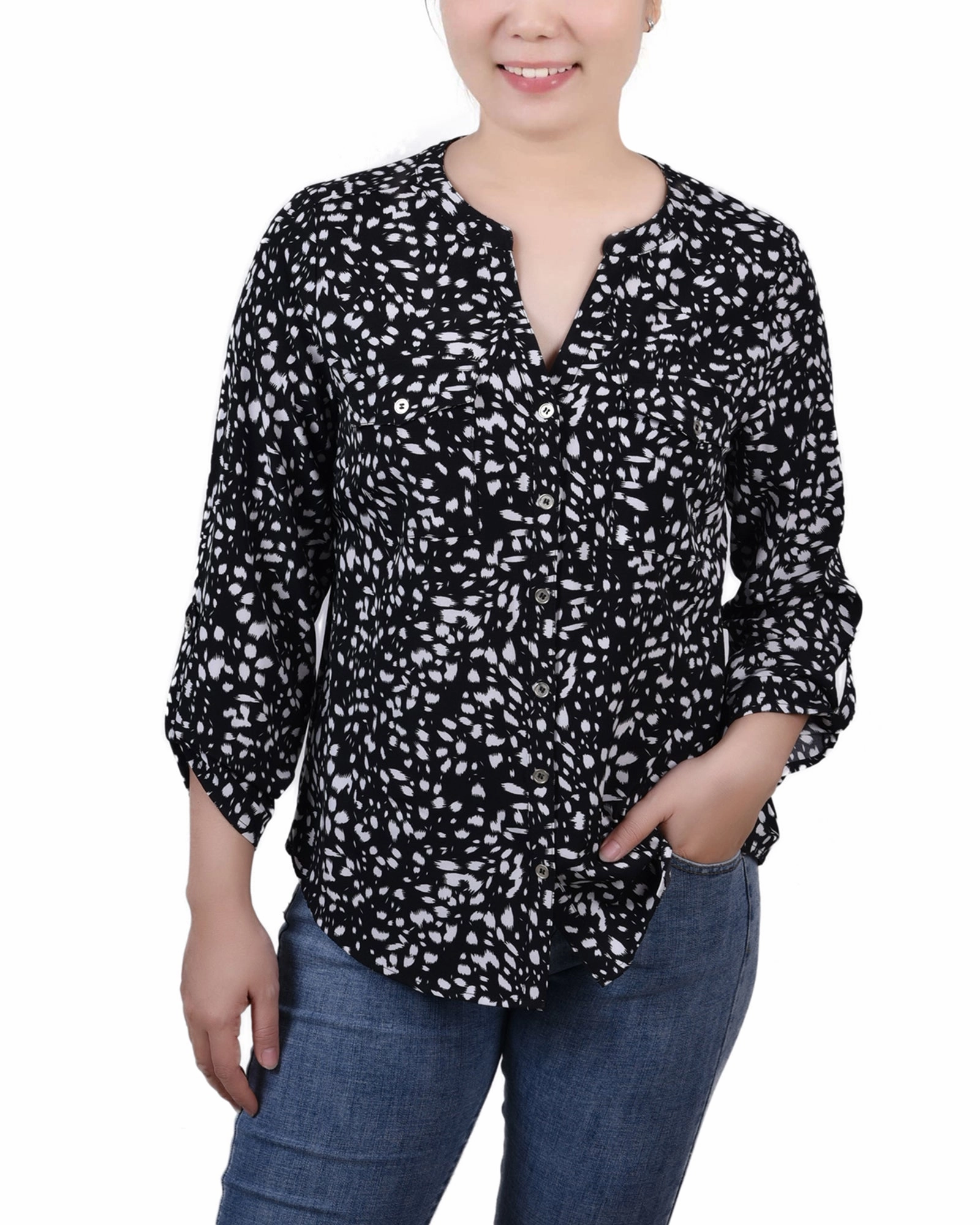 Petite 3/4 Sleeve Roll Tab Y Neck Blouse CarbonNeutral Production