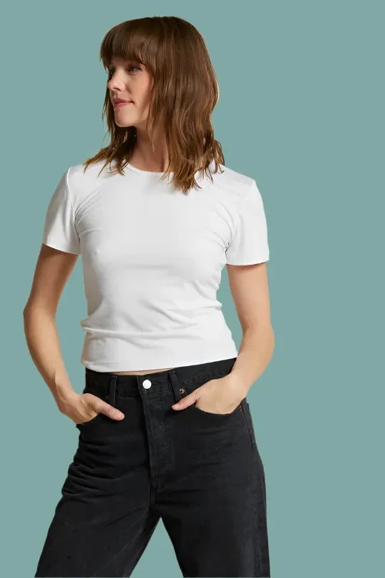 Airflow Optimized Weave Stretch Knit Fabric Tai Tee - White