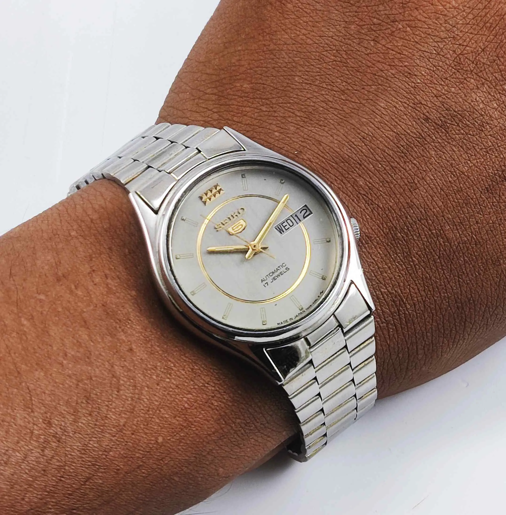 Seiko 5 Automatic-7009A Silver Dial 17 Jewels Day Date Men's Mechanical Watch