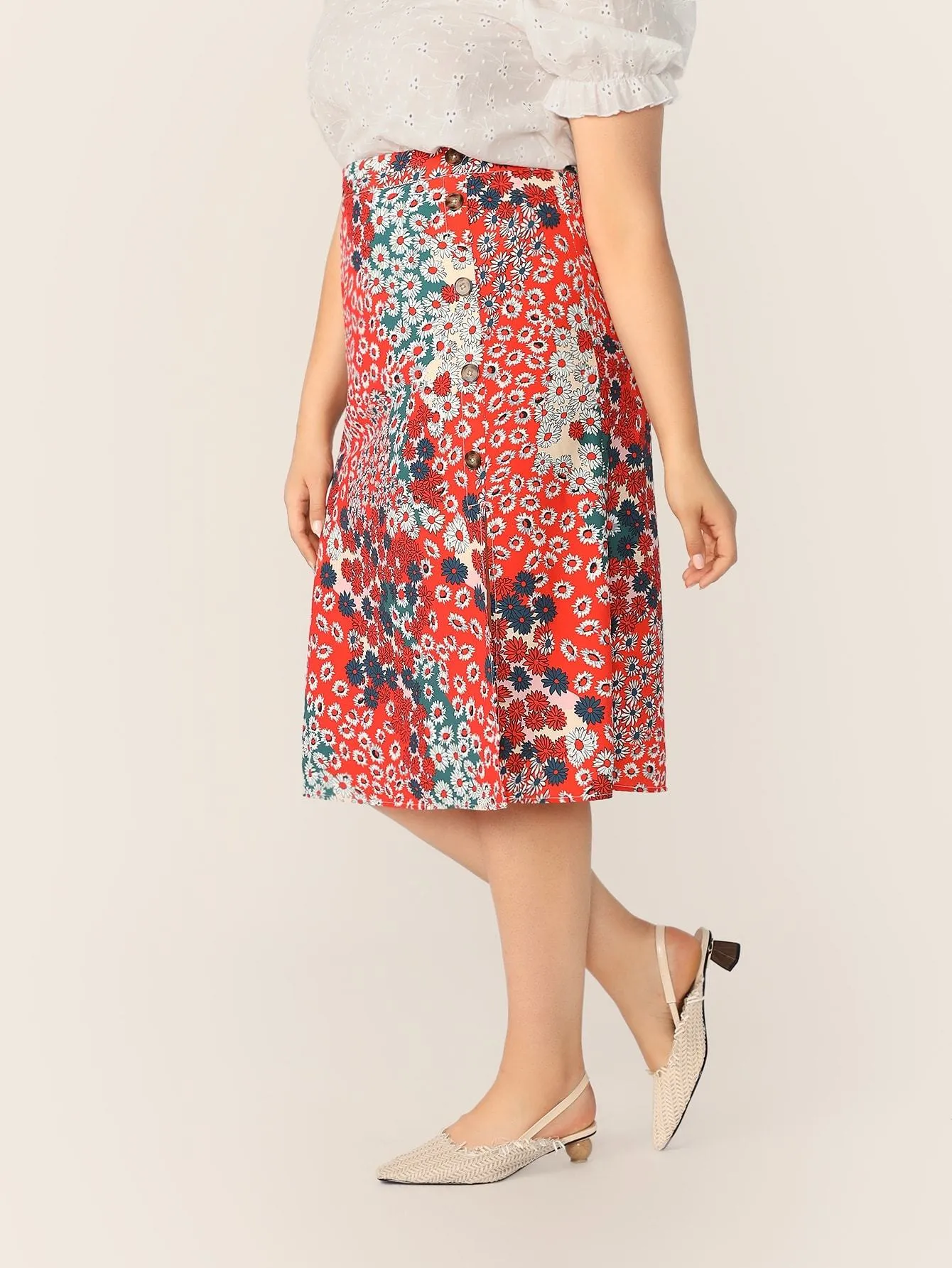 SHEIN Plus Ditsy Floral Button Side Split Skirt