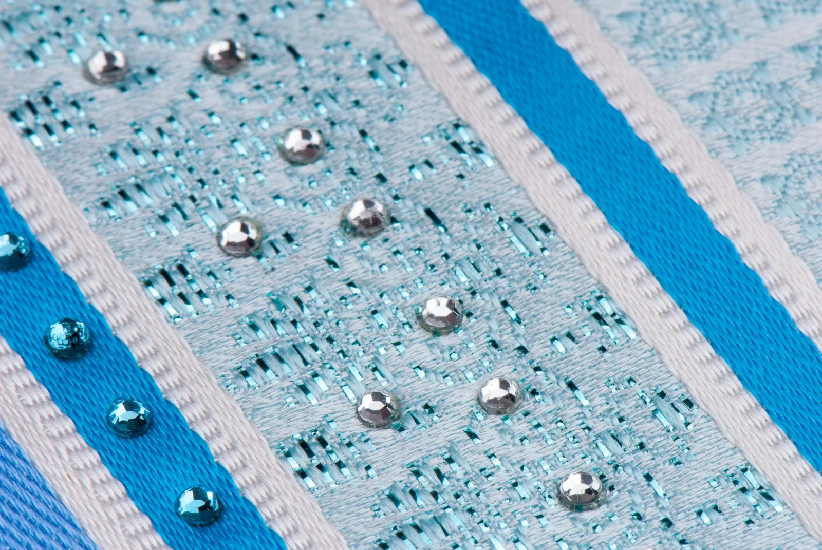 Silk Neck Tie By Grand Jour With Rhinestones Floral & Blue Stripes 3 1/2 Inch
