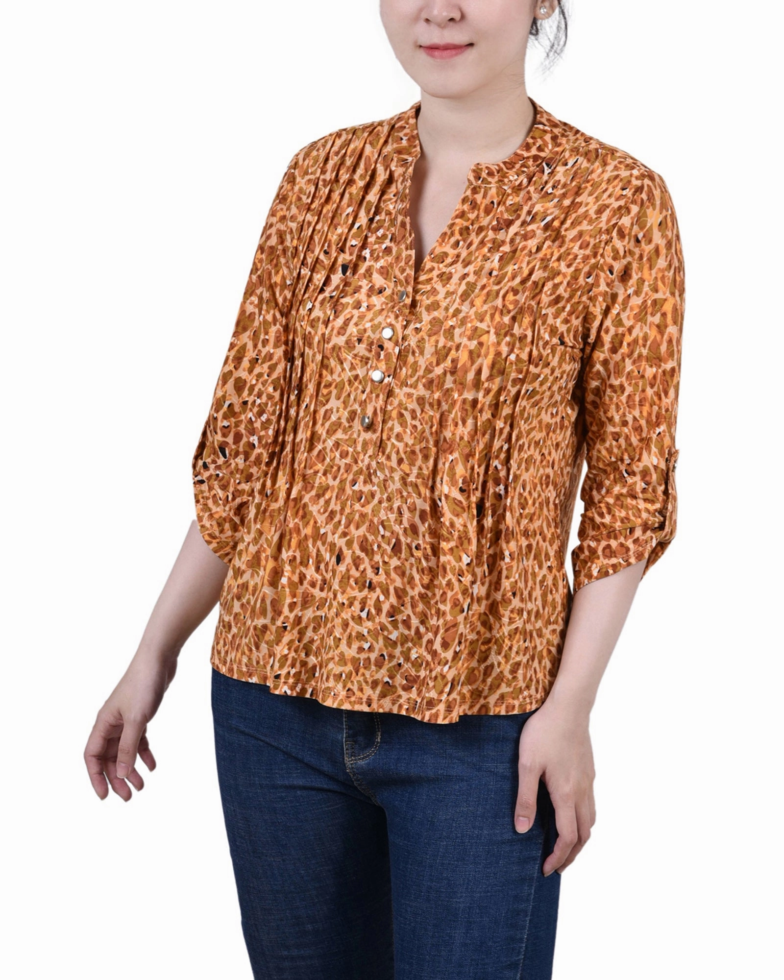 simple design Petite 3/4 Sleeve Roll Tab Y Neck Pullover Top