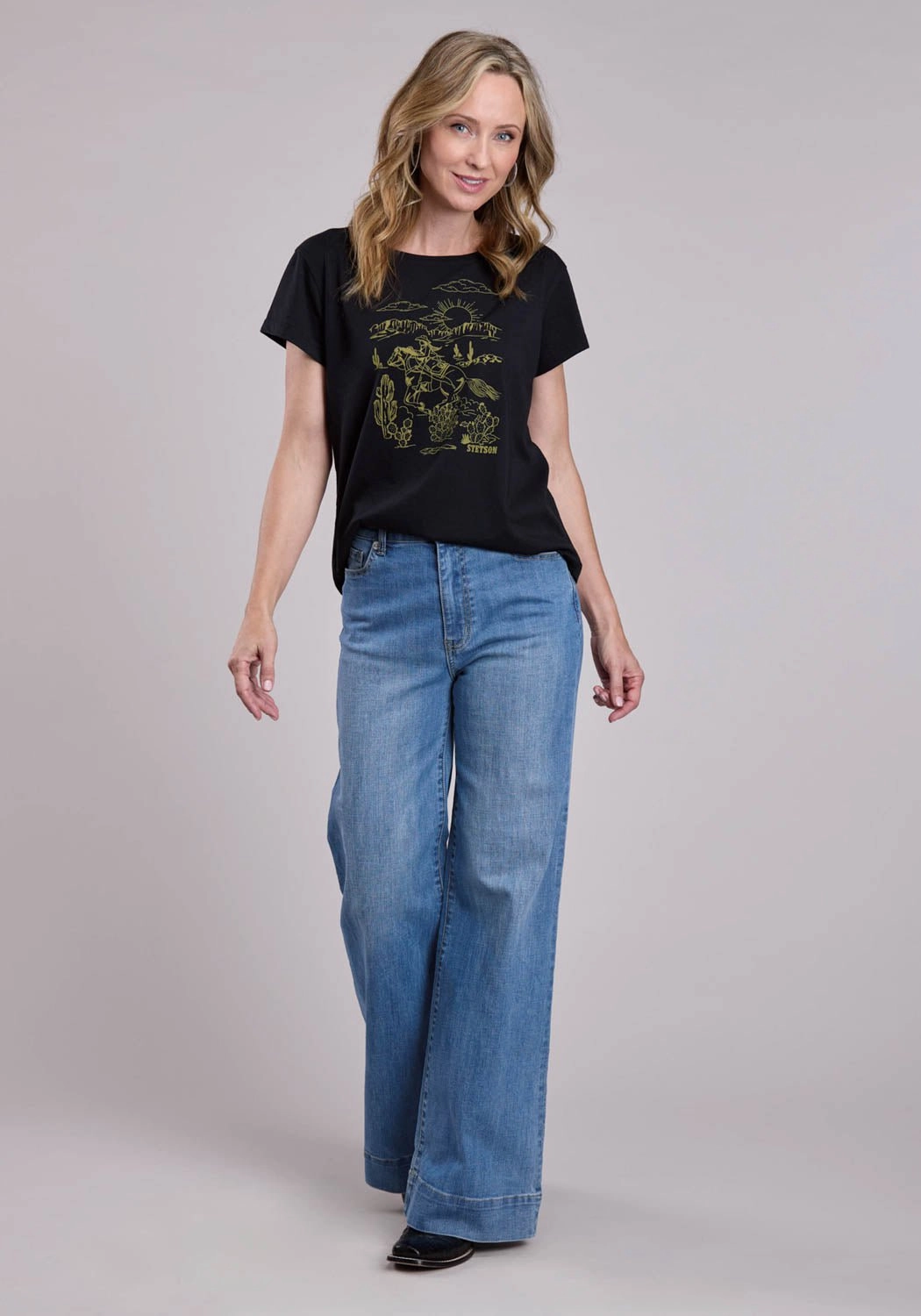 Winter Collection Sporty Appeal Stetson Womens Vintage Cowgirl Scene Black Cotton Blend S/S T-Shirt