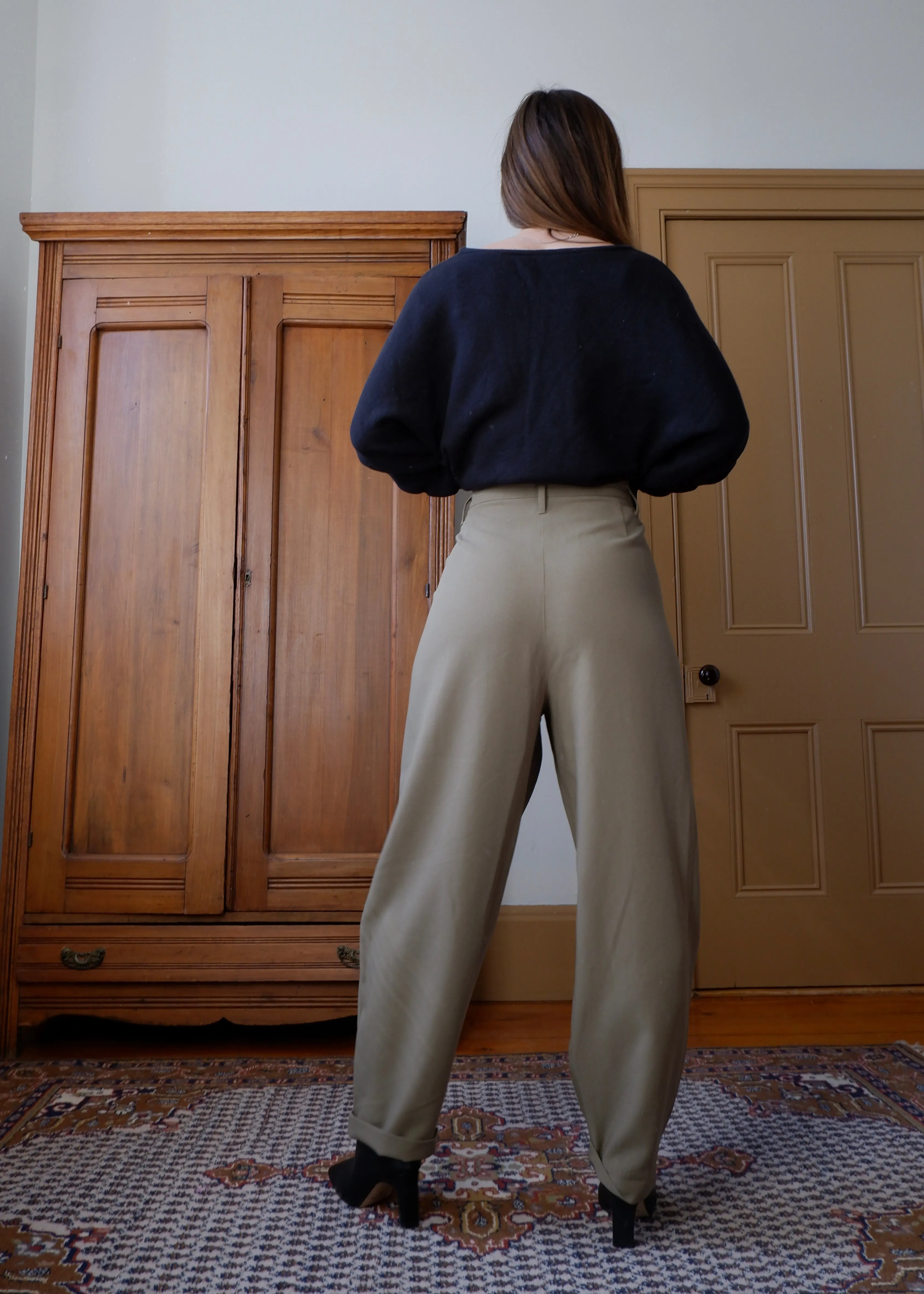Smash   Tess Pleated Moss Trousers - XL/XXL