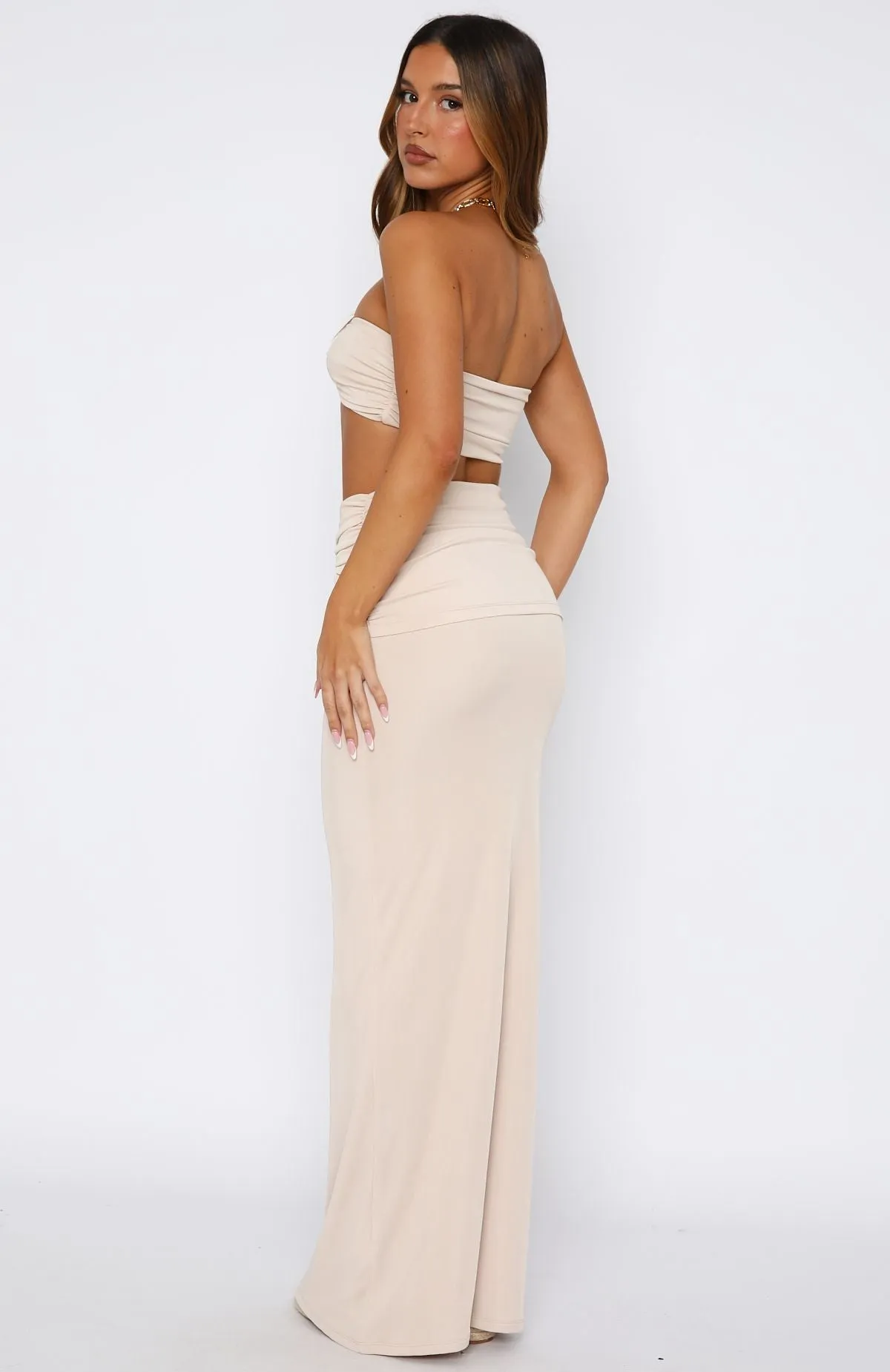 Crisp Details Delicate Texture Lil Mermaid Maxi Skirt Latte