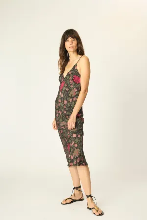 EVE SLIP DRESS Fresh Texture Chic Motion