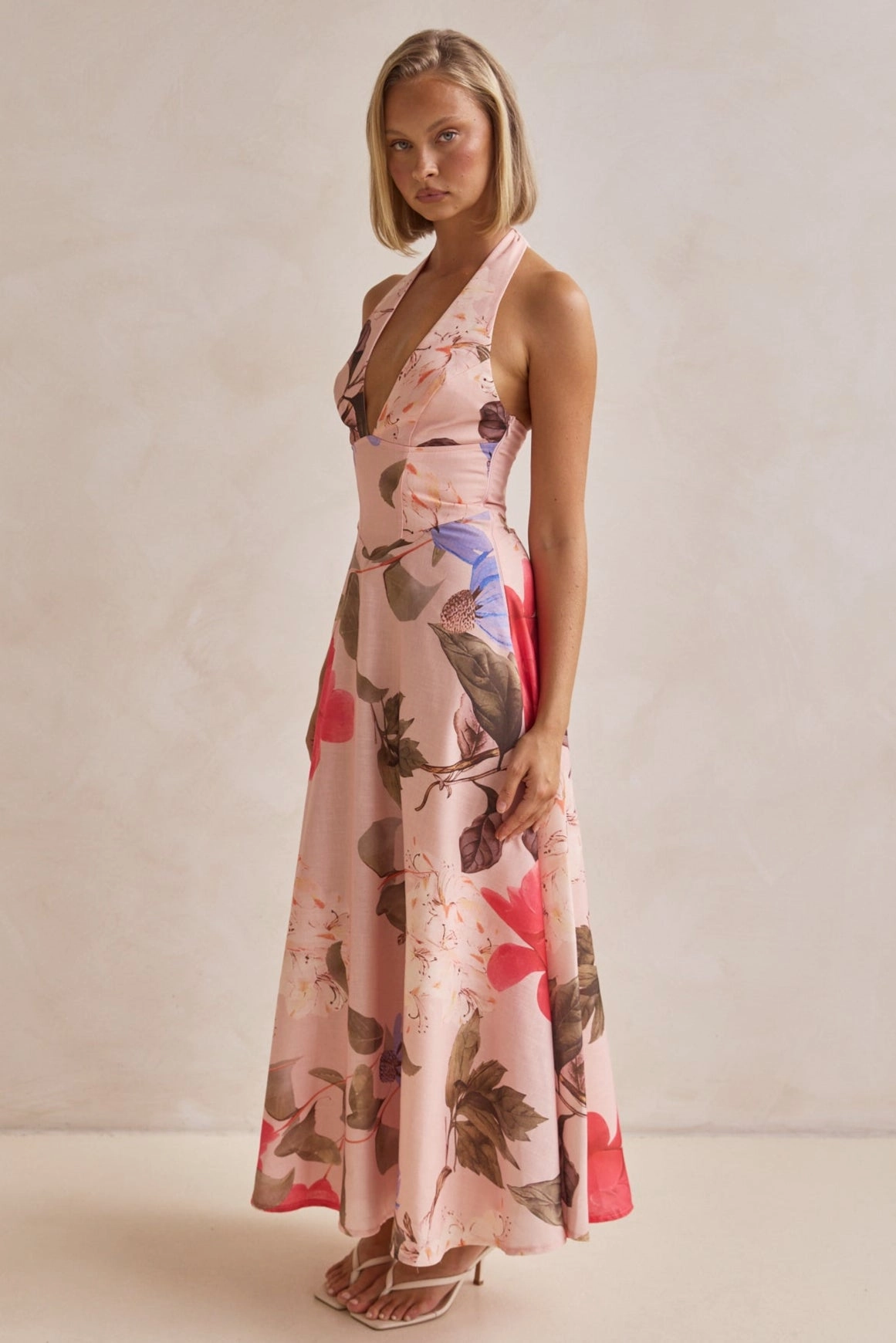 Minimalist Look Designer-Label Speranza Maxi Dress (Pink)