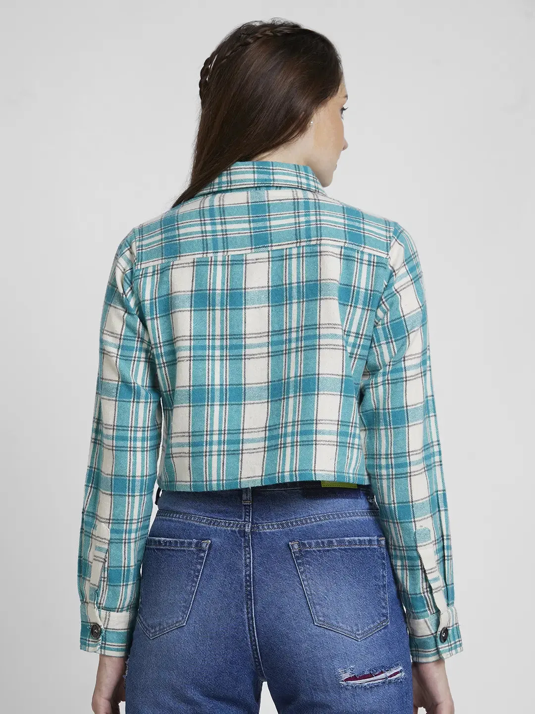 Spykar Women Green Cotton Oversize Fit Full Sleeve Checkered Crop Shirt