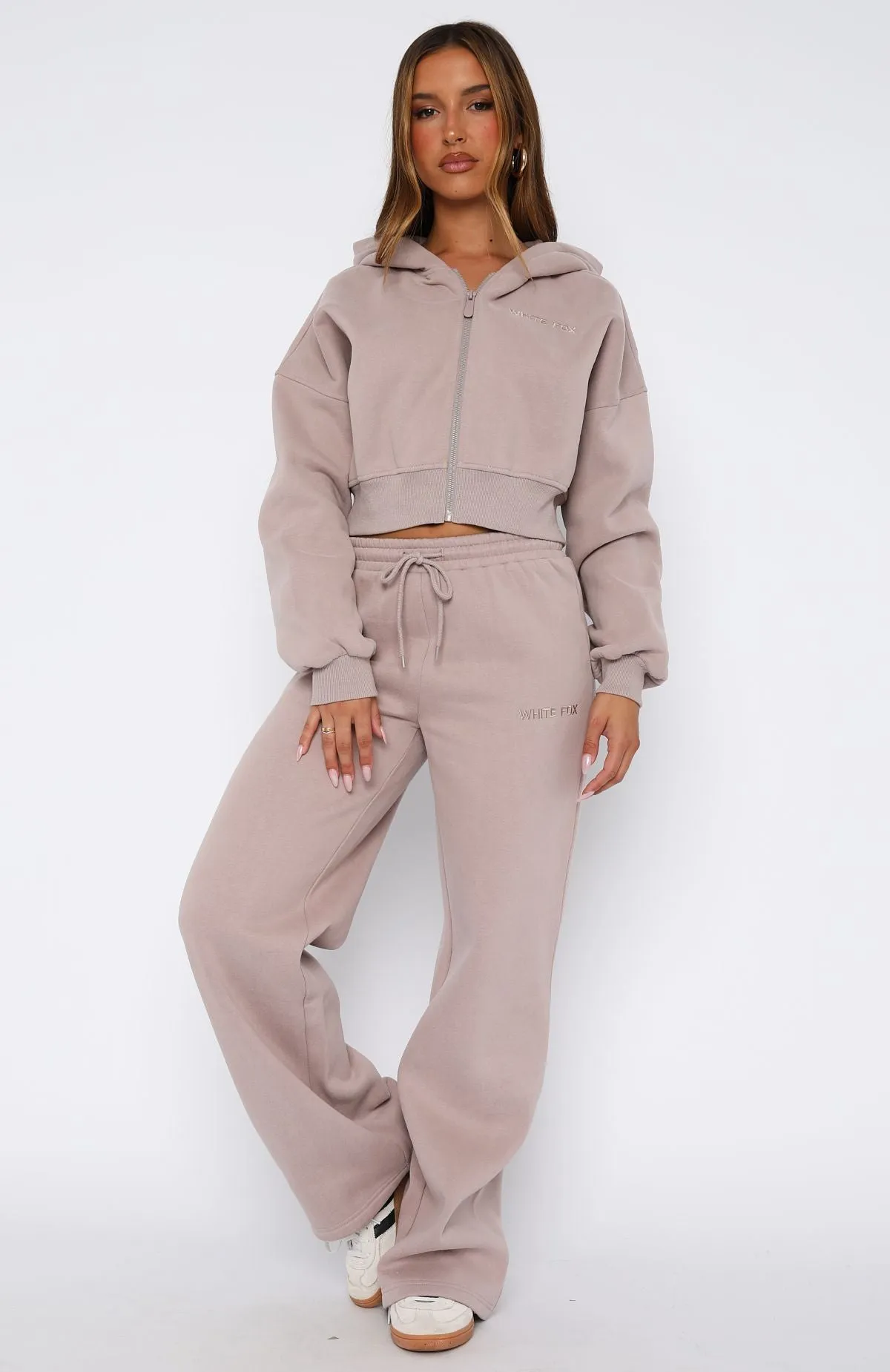 Modern Warmth Stay Lifted Cropped Hoodie Cinnamon