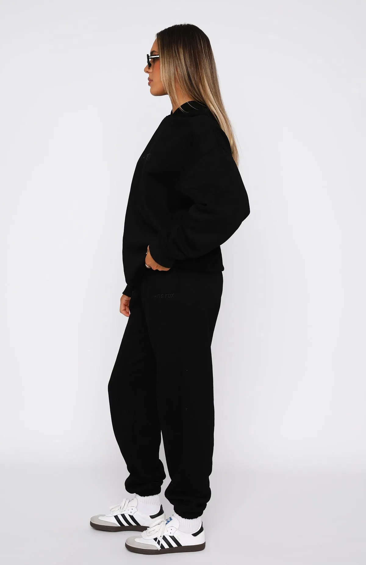 Stay Lifted Sweatpants Black Office Warmth