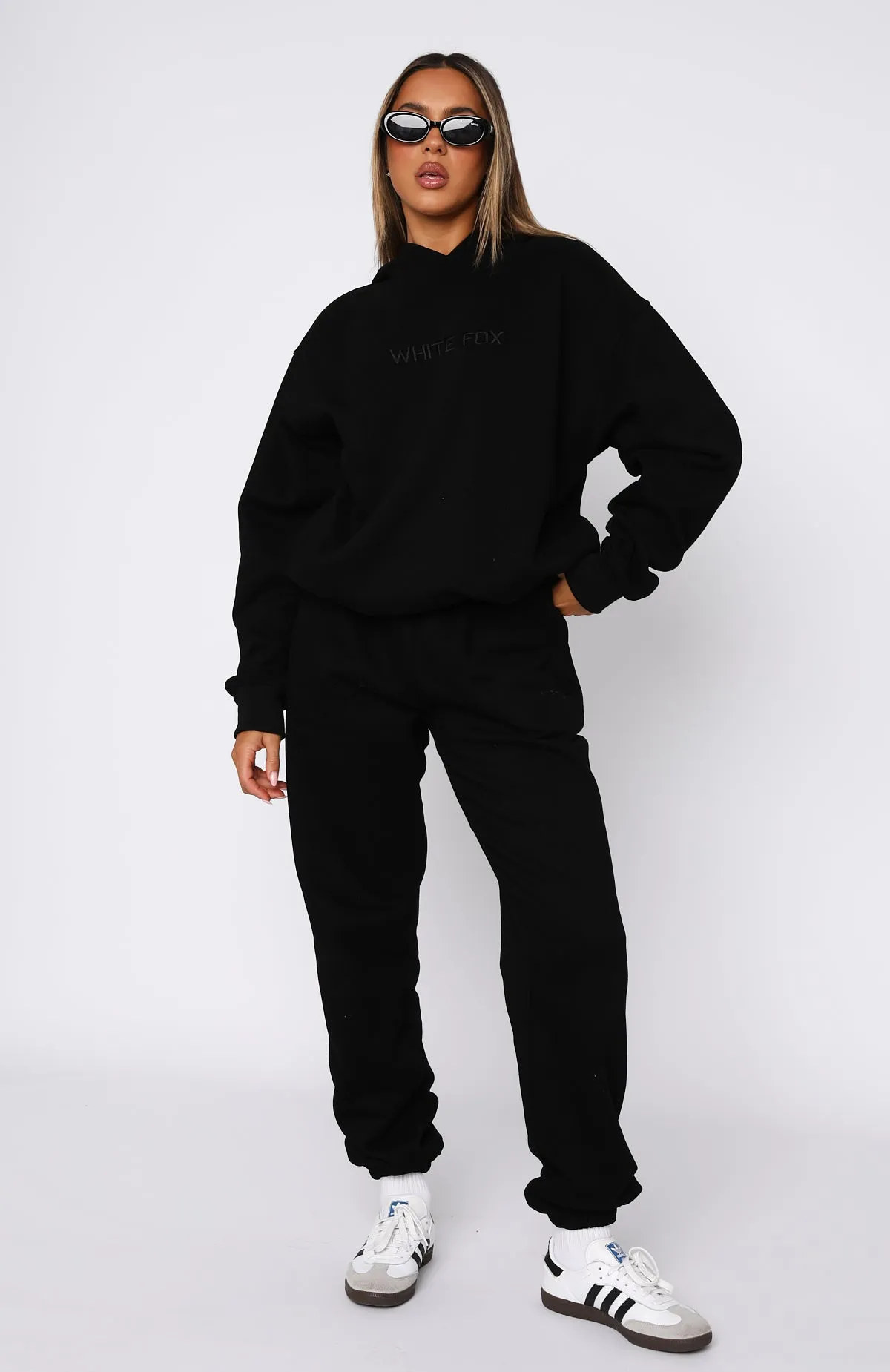 Stay Lifted Sweatpants Black Smooth Seam