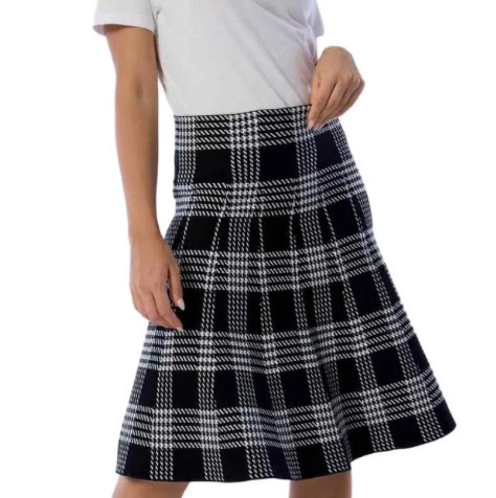 AMAZING MM SKIRT - YEAR ROUND BLACK PLAID high contrast Eco conscious