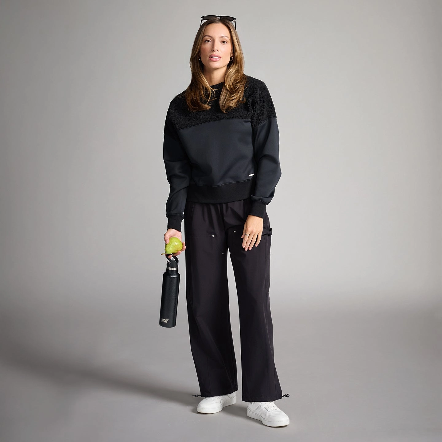 Elasticized Waist BondedZipperGuards Women's Black Shadow Sweater