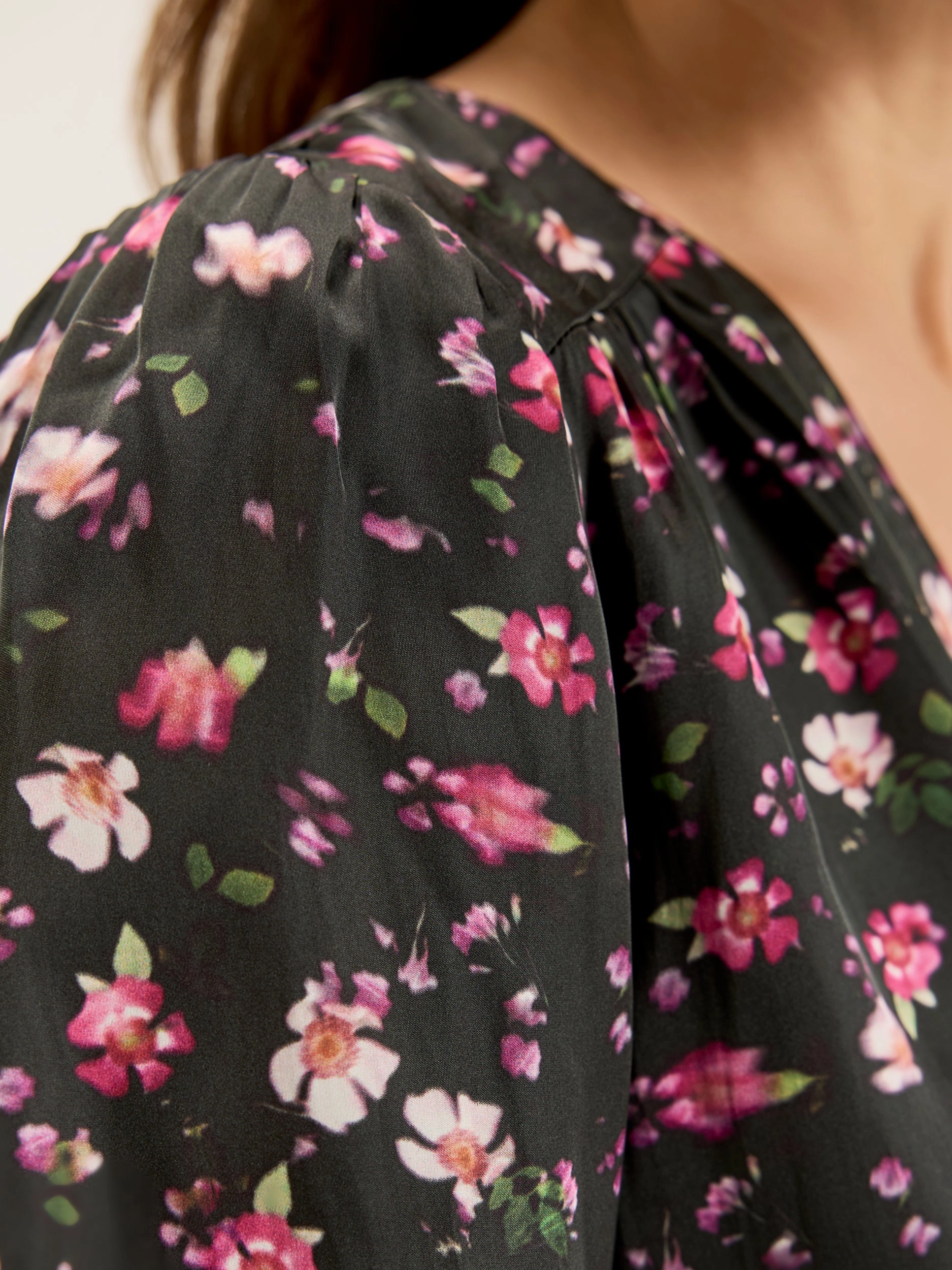 Blossom Midi Dress Classic Edge Street Mood