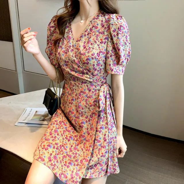 Summer Women V-Neck Puff Sleeves Holiday Dress Korean Lace Slim Look Popular One-Piece Chiffon Chiffon Dress