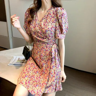 Summer Women V-Neck Puff Sleeves Holiday Dress Korean Lace Slim Look Popular One-Piece Chiffon Chiffon Dress