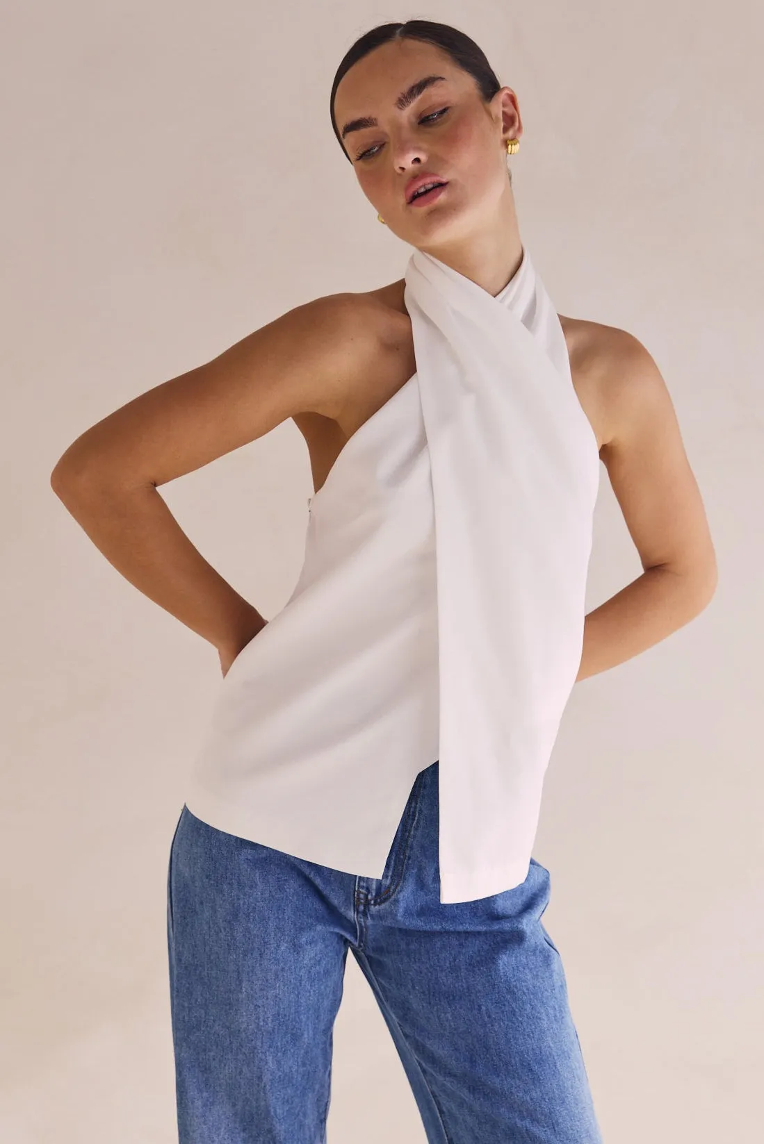 Anti Static Cloth Blend MicrofiberBlend Suri Top (White)