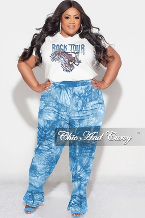 Minimal Comfort Effortless Comfort Final Sale Plus Size "Rock Tour'" Graphic Top in White and Blue